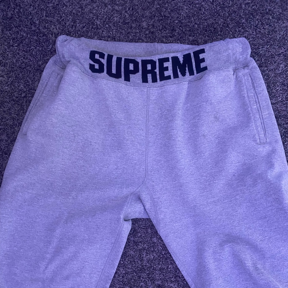 SUPREME SWEATPANTS